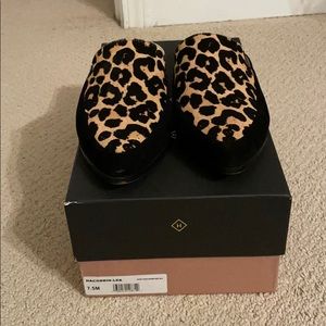 Halogen Leopard print mules